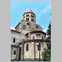 Saint-Saturnin, photo EmDee, Wikipedia,4.JPG